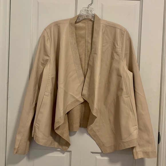 NWOT BB Dakota Teagan Reversible Jacket, Beige, L - Picture 8 of 12